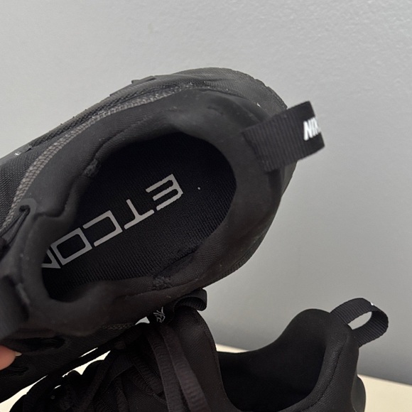 Black NIKE METCON 6 - Picture 5 of 5